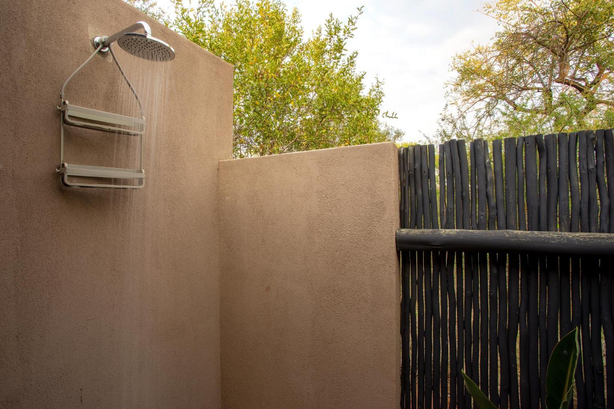 Moya Safari Villa Hoedspruit Bagian luar foto