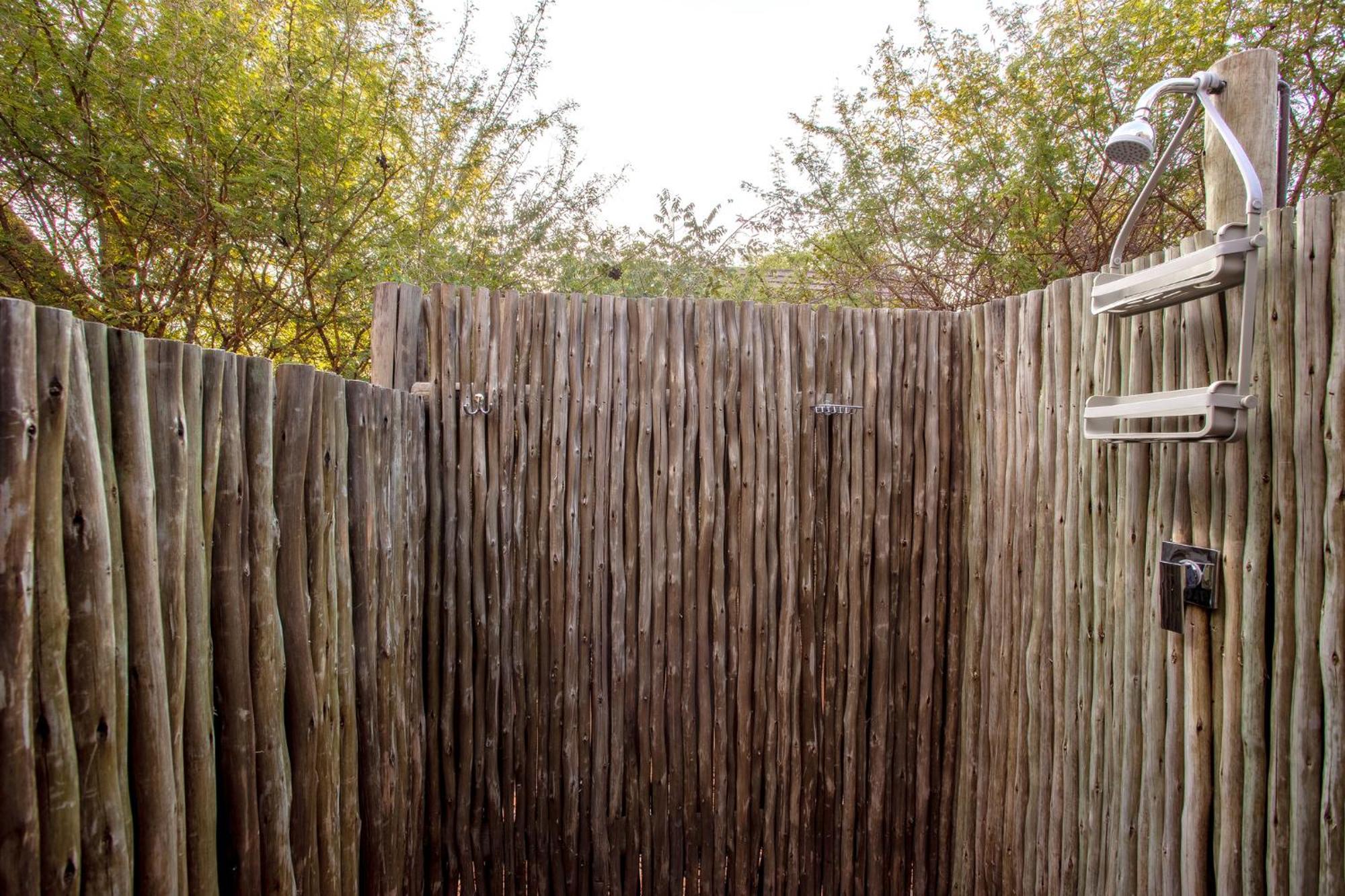 Moya Safari Villa Hoedspruit Bagian luar foto