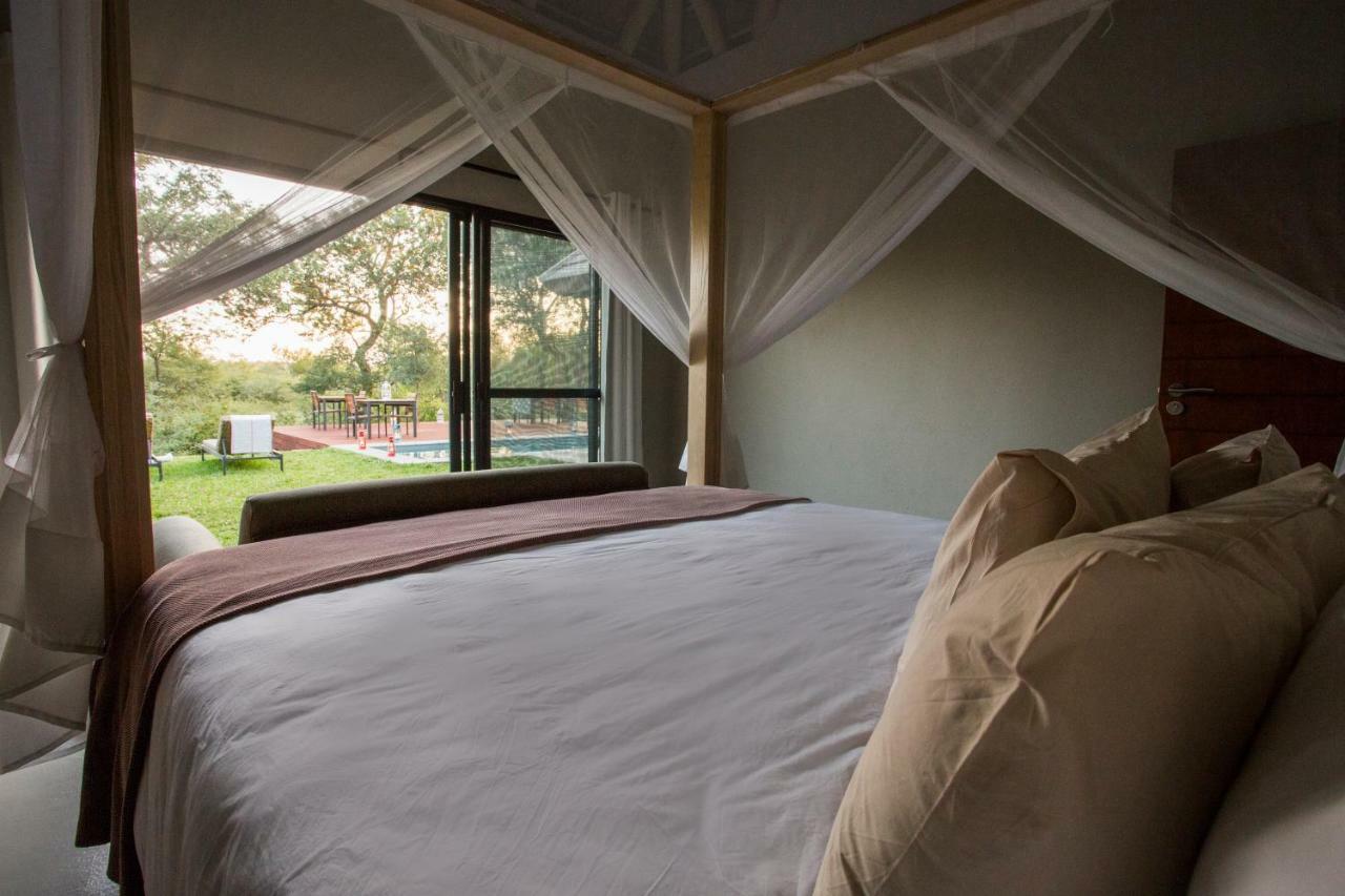 Moya Safari Villa Hoedspruit Bagian luar foto