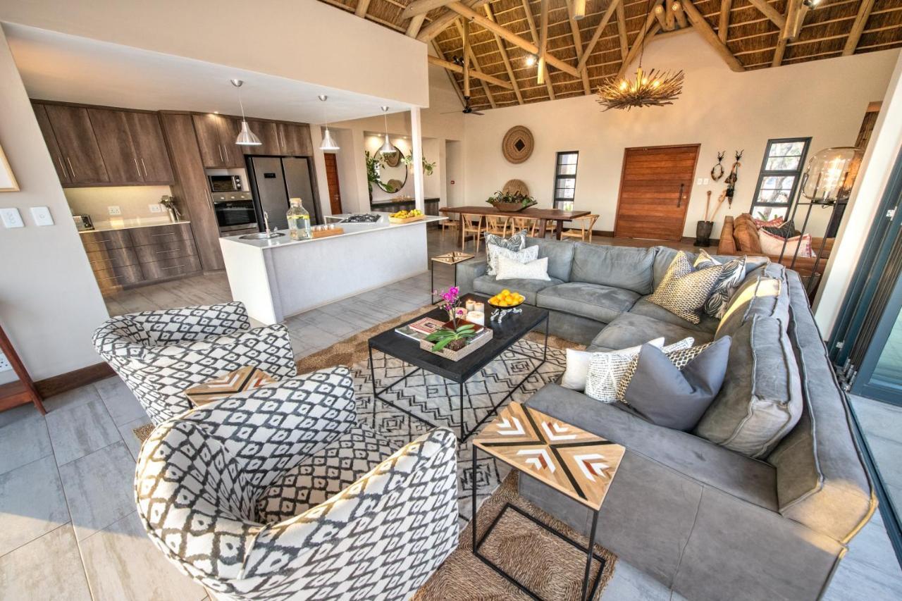 Moya Safari Villa Hoedspruit Bagian luar foto